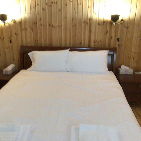 Pervolaris Cottages 2 Goudhi Buitenkant foto