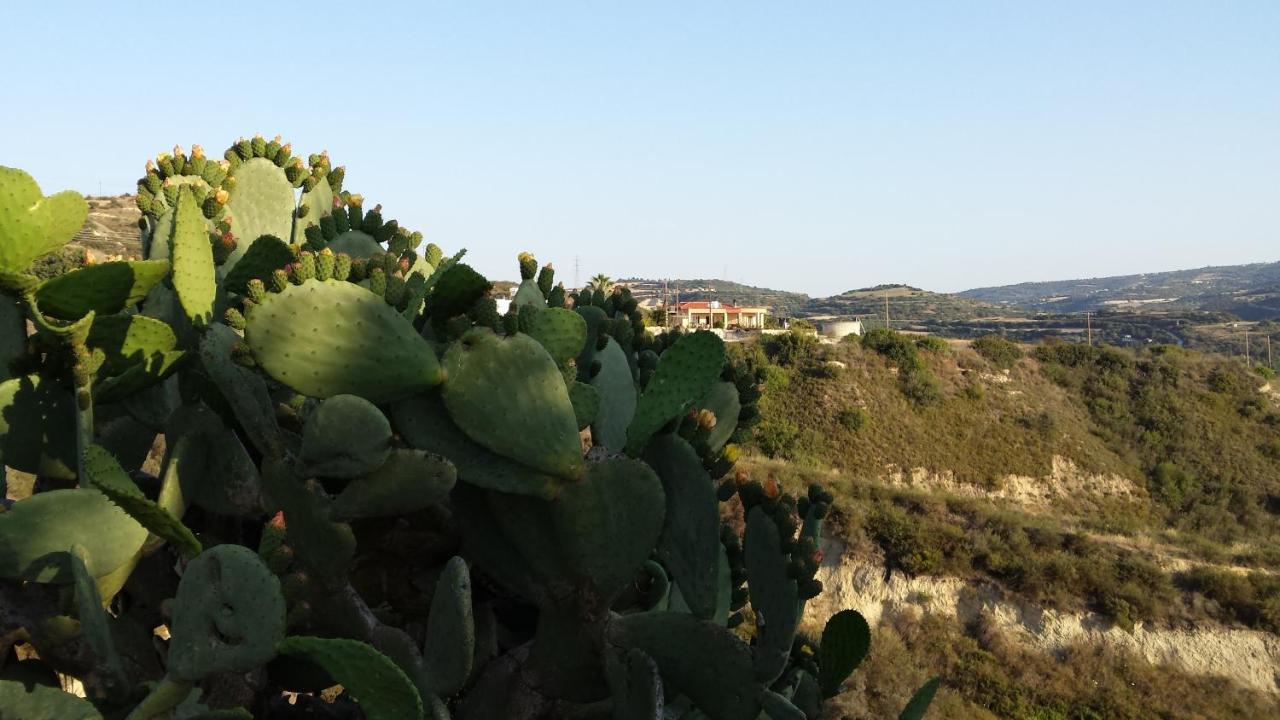 Pervolaris Cottages 2 Goudhi Buitenkant foto