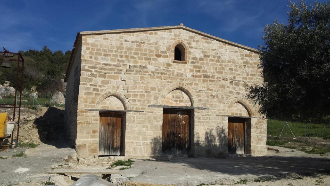 Pervolaris Cottages 2 Goudhi Buitenkant foto