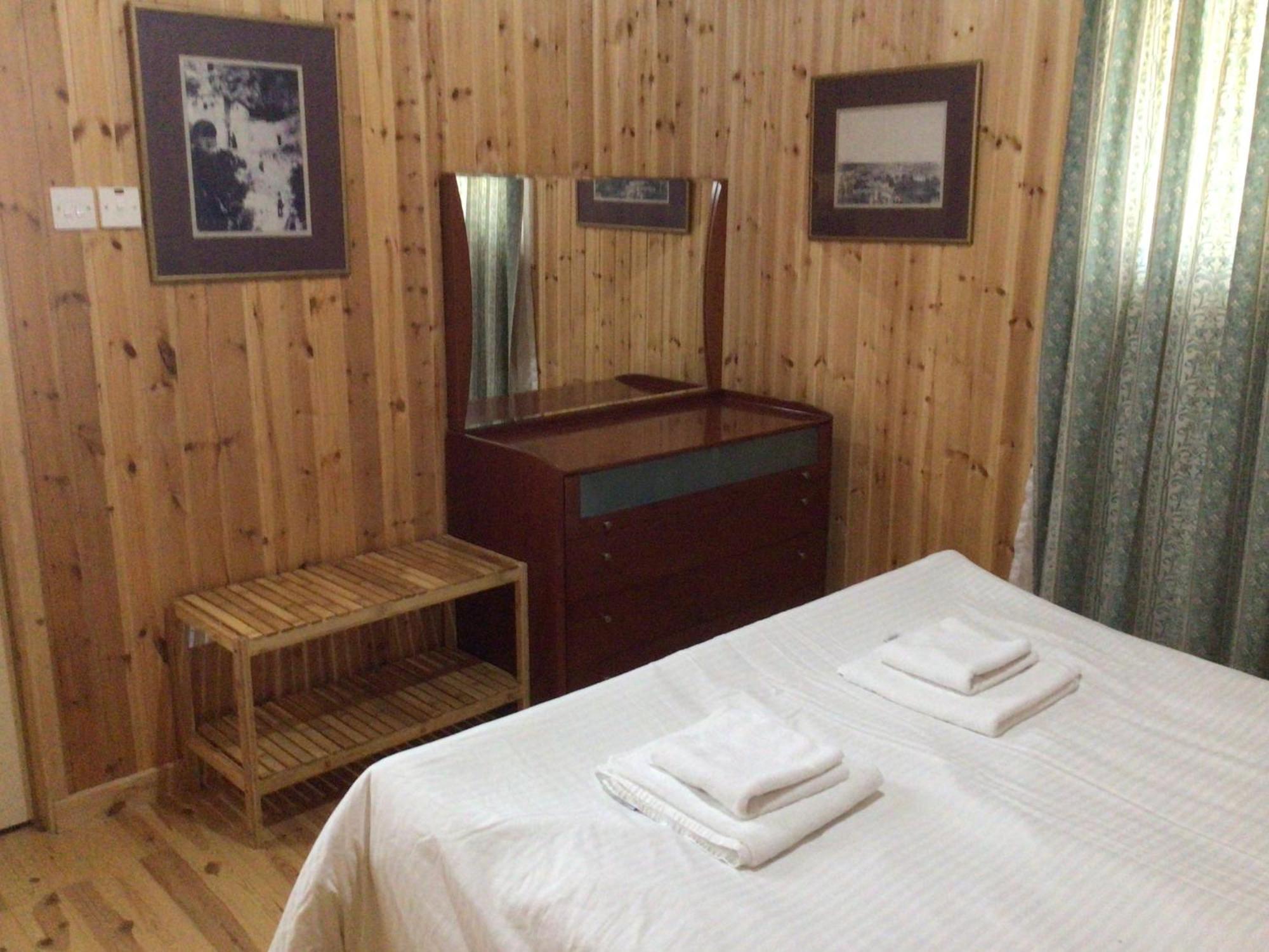 Pervolaris Cottages 2 Goudhi Buitenkant foto